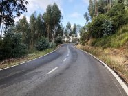 Vista panorámica de la carretera vacía, Portugal - foto de stock