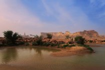 Vista panorámica del paisaje del desierto, montañas Tuwaiq, Riad, Arabia Saudita - foto de stock