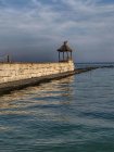 Vista panoramica del muro portuale in riva al mare, Bulgaria — Foto stock