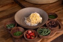 Spaghetti mit Padano-Grana-Käsesauce — Stockfoto