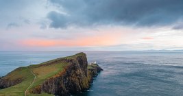 Neist Point Lighthouse, Isle of Skye, Scotland, UK — Stock Photo