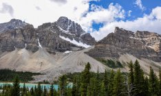 Озеро Пеіто і скелясті гори, національний парк Банф, Альберта, Канада — стокове фото