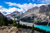 Peyto See und Rocky Mountains, Banff Nationalpark, Alberta, Kanada — Stockfoto