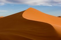 Піщана дюна в пустелі Сахара, марокко — стокове фото