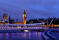 Big Ben en Twilight, Londres, Inglaterra, Reino Unido - foto de stock