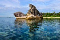 Batu Burung, Belitung, Indonesia - foto de stock