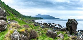 Küstenlandschaft entlang des Arran Coastal Way, Isle of Arran, Schottland, Großbritannien — Stockfoto