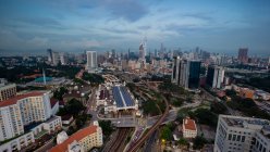 Cidade aérea e centro de transporte, Kuala Lumpur, Malásia — Fotografia de Stock