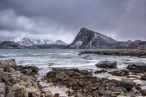 Paysage côtier, Lofoten, Nordland, Norvège — Photo de stock