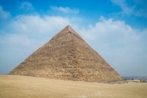 Pirámide de Chephren, complejo de la pirámide de Giza cerca de El Cairo, Egipto - foto de stock
