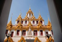 Wat Ratchanatdaram, Bangkok, Tailandia - foto de stock