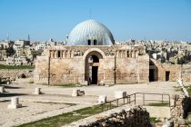 Дворец Омейядов на холме Цитадель, Амман, Иордания — стоковое фото