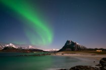 Aurores boréales, Lofoten, Nordland, Norvège — Photo de stock