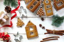 Baking a Christmas gingerbread houses. Christmas homemade gingerbread cookies, top view — Stock Photo