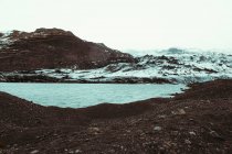 Panorama du paysage côtier rocheux en hiver, Islande — Photo de stock