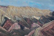 Dramatic mountain landscape, El Hornacal, Jujuy, Argentina — Stock Photo
