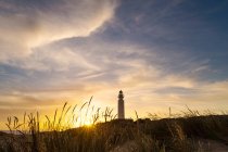 Leuchtturm Trafalgar bei Sonnenuntergang, Canos de Meca, Cadiz, Andalusien, Spanien — Stockfoto