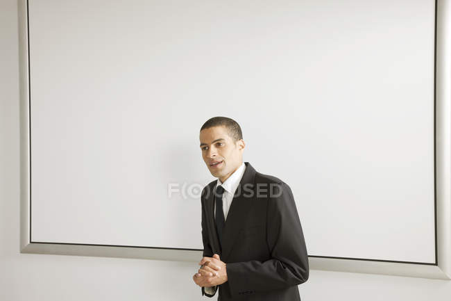 Businessman giving presentation — Stock Photo