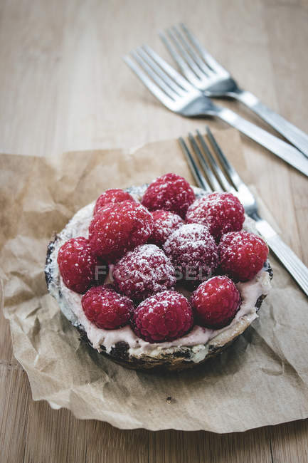 Сладкий малиновый пирог — стоковое фото