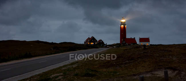 Leuchtturm von Texel bei Nacht — Stockfoto