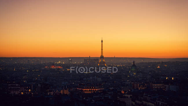 Skyline di Parigi al tramonto — Foto stock