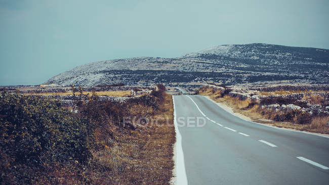 Vista da estrada do país — Fotografia de Stock