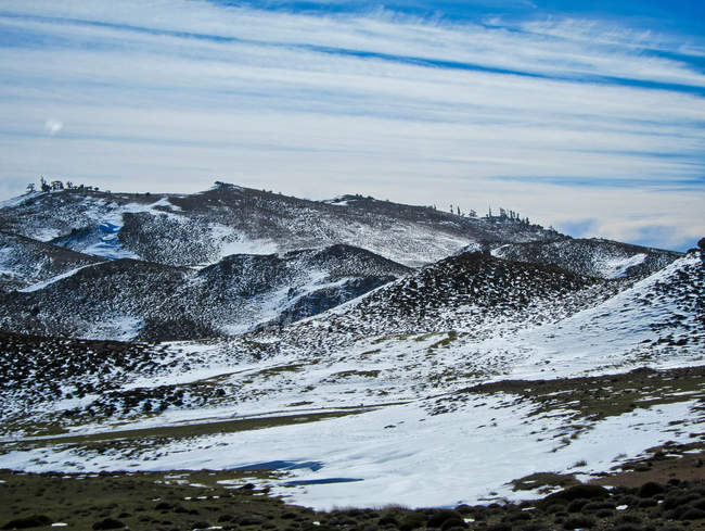 Nieve en las montañas del Atlas - foto de stock