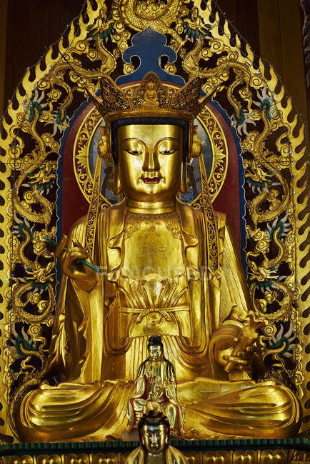 Golden Buddha of Kek Lok Si — Stock Photo