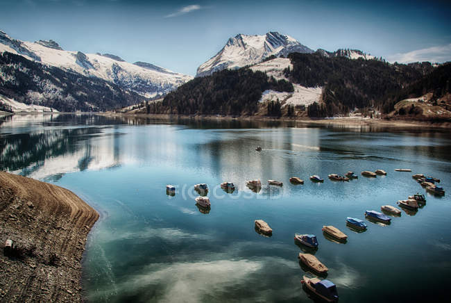 Wagitalersee, Schwyz, Suiza - foto de stock