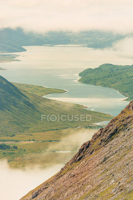 Malerischer Blick auf den See — Stockfoto
