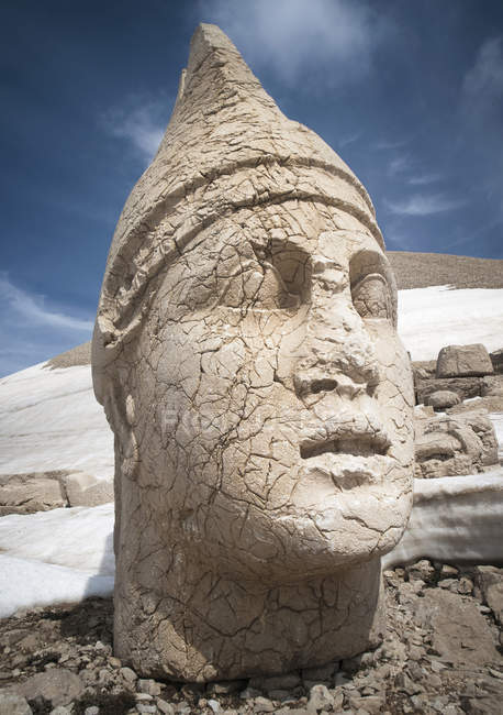 Різьбленням по каменю на Nemrut Dagi — стокове фото