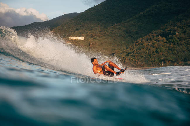 Man bodyboarding in Caribbean — Stock Photo