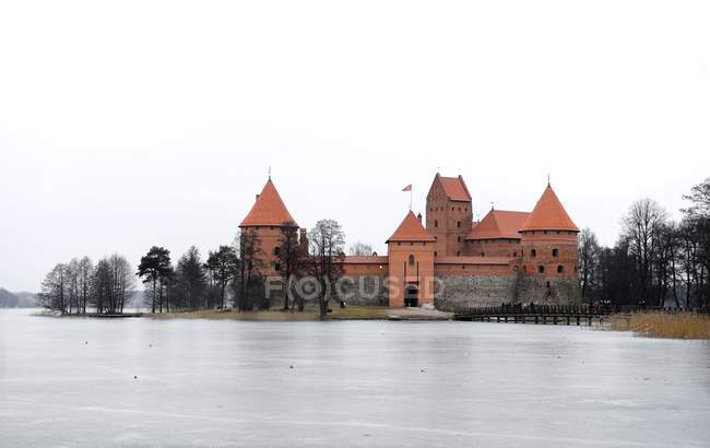 Vista panoramica del castello Trakai vicino Vilnius, Lituania — Foto stock