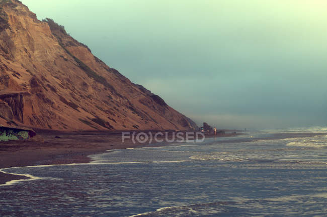 Vista maestosa della spiaggia in serata, San Francisco, California, Stati Uniti d'America — Foto stock