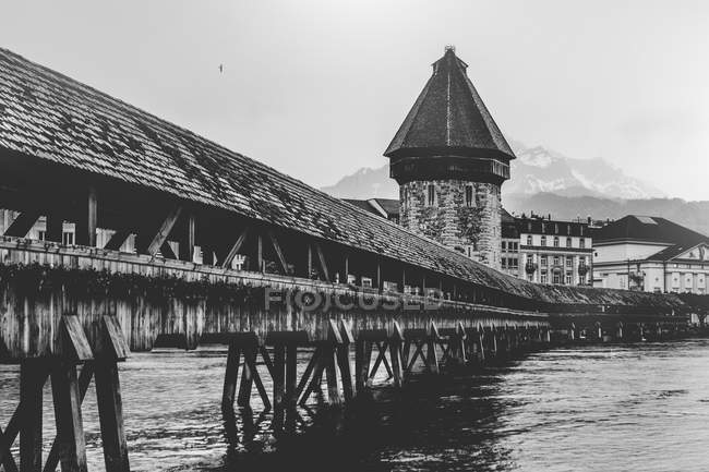 Blick auf Kapellenbrücke, Luzern, Schweiz — Stockfoto