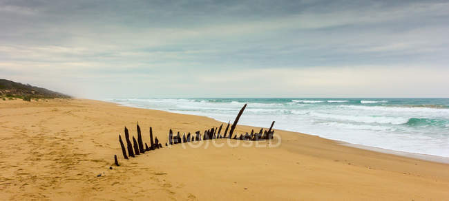 Vista panorâmica do naufrágio em Golden Beach, Victoria, Austrália — Fotografia de Stock