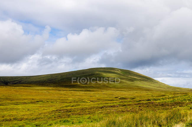 Vista panorâmica da paisagem rural, Ilha de Skye, Escócia, Reino Unido — Fotografia de Stock