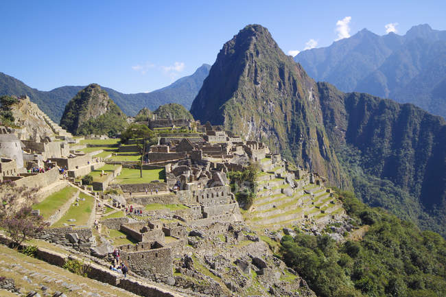 Vista panorámica de la majestuosa Machu Picchu, Cusco, Perú - foto de stock