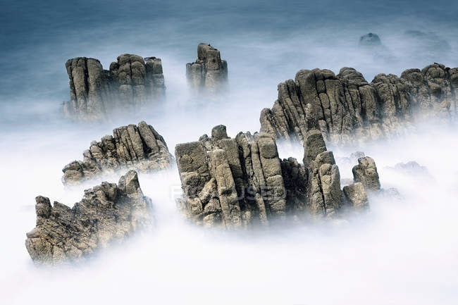 Vista aérea de rocas en Donegal, Irlanda - foto de stock