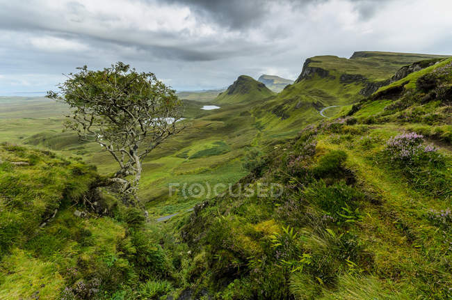 Malerische Aussicht auf Berglandschaft, Trotternish, Insel Skye, Schottland, Großbritannien — Stockfoto