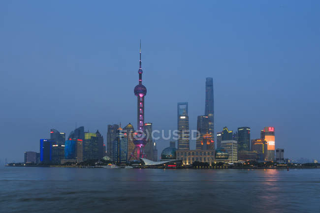 Vista panorâmica de Pudong Skyline, Xangai, China — Fotografia de Stock