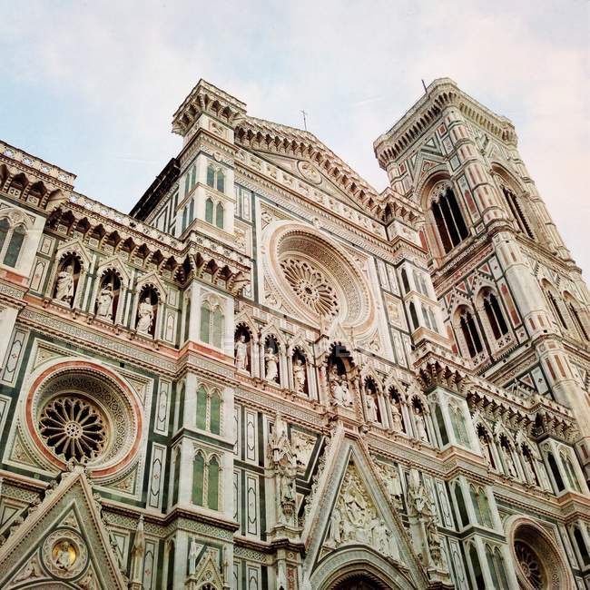 Фасад Флорентийского собора, Италия, Тоскана, Флоренция — стоковое фото