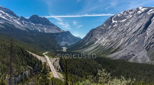 Malerischer Blick vom Aussichtspunkt auf große Kurve, Banff Nationalpark, kanadische Rockies, Alberta, Kanada — Stockfoto
