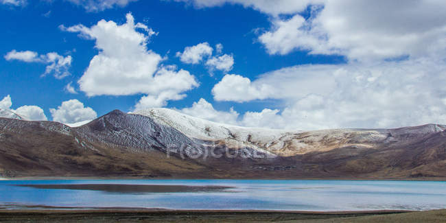 Scenic view of mountain range, tibet, china — Stock Photo