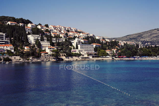 Vista panoramica della località costiera, Croazia — Foto stock