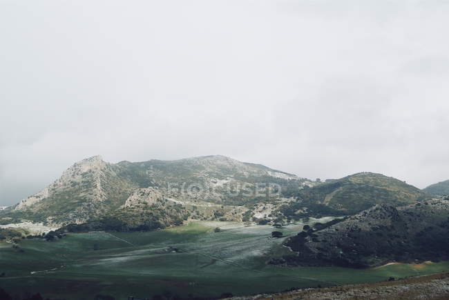 Vista panorámica del paisaje invernal, Málaga, Andalucía, España - foto de stock