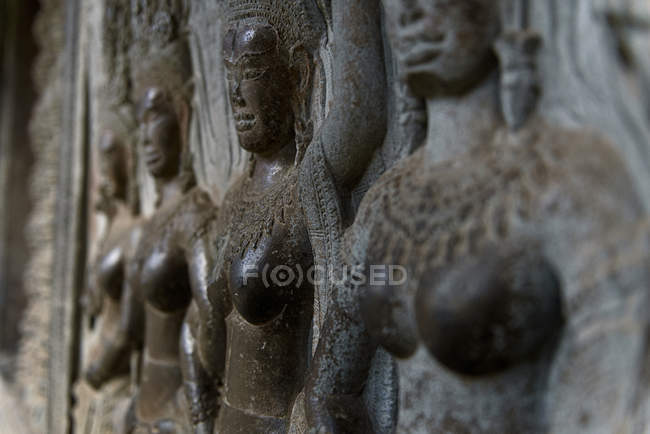 Apsara-Relief am Tempel Angkor wat, siem riep, Kambodscha — Stockfoto