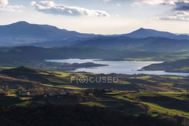 Vue panoramique sur le paysage rural, Yerri, Navarre, Espagne — Photo de stock