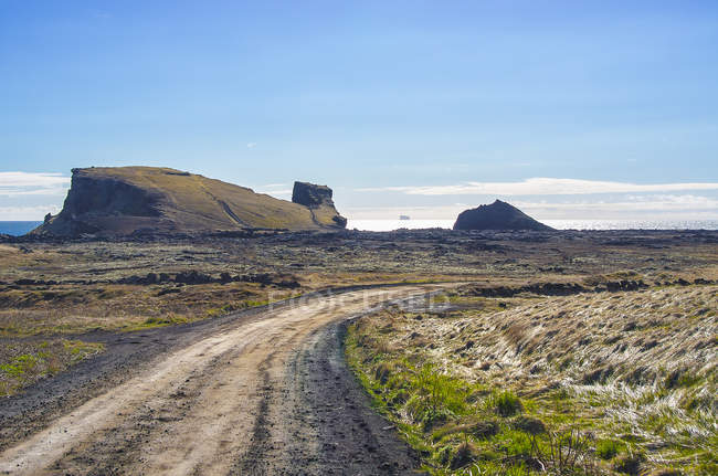 Vista panoramica del paesaggio della penisola di Reykjanes, Islanda sud-occidentale — Foto stock