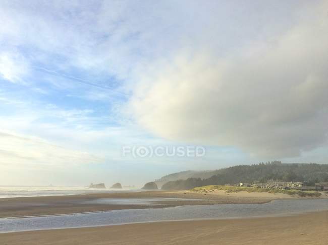 Vista panorâmica de Canon Beach, Oregon, EUA — Fotografia de Stock